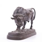 Bronze Sculpture of a Bull. — изображение 2