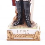 Scheibe-Alsbach Porcelain Lepic Figure - 图片 2