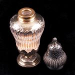 French silver sugar powder dispenser — изображение 3