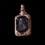 Gold medallion with cameo