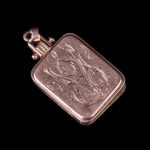 Gold medallion with cameo - 图片 5