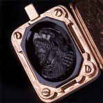 Gold medallion with cameo