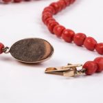 Antique Rose coral necklace with a 18K-0.750 gold lock - Image 3