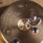 Cartier oval gilt-bronze desk clock with sapphire cabochons - Image 3