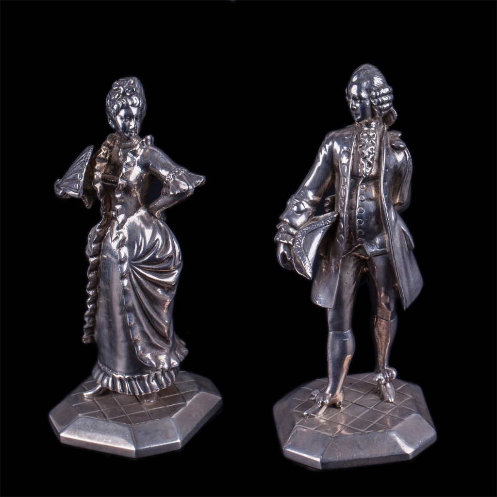 Pair of silver figures. 19 century