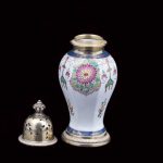 Antique French silver and porcelain sugar powder dispenser - Image 4