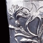 Antique French solid silver beaker with flower motives - 图片 5