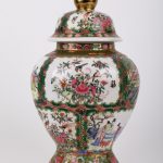 Antique Chinese huge jar - Image 3
