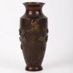 (English) Antique Japanese style small metal vase