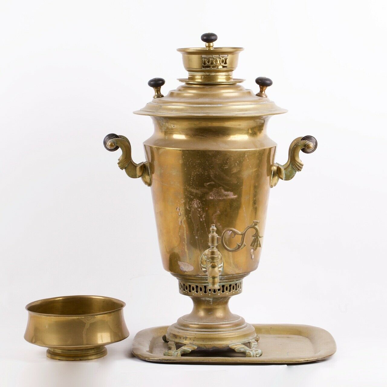 Russian brass samovar of Vorontsov brothers in the shape of