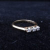 Gold ring with 3 diamonds - Image 4
