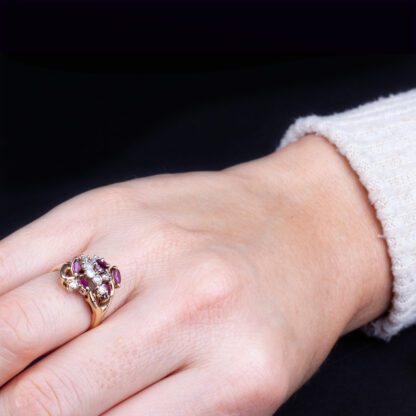 A Graceful gold ring with diamonds and rubys(?) - Image 5