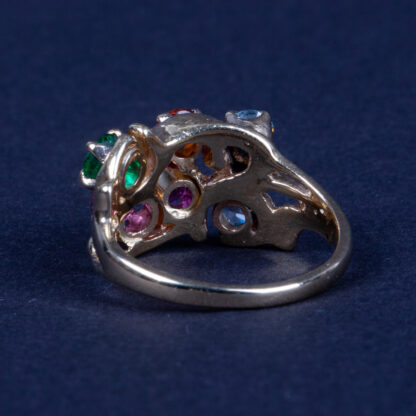 Gold ring with colorful stones - Image 3