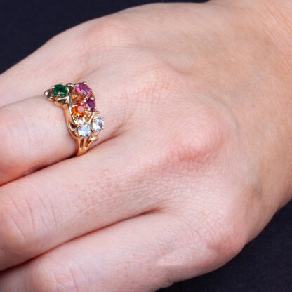 Gold ring with colorful stones - Image 8