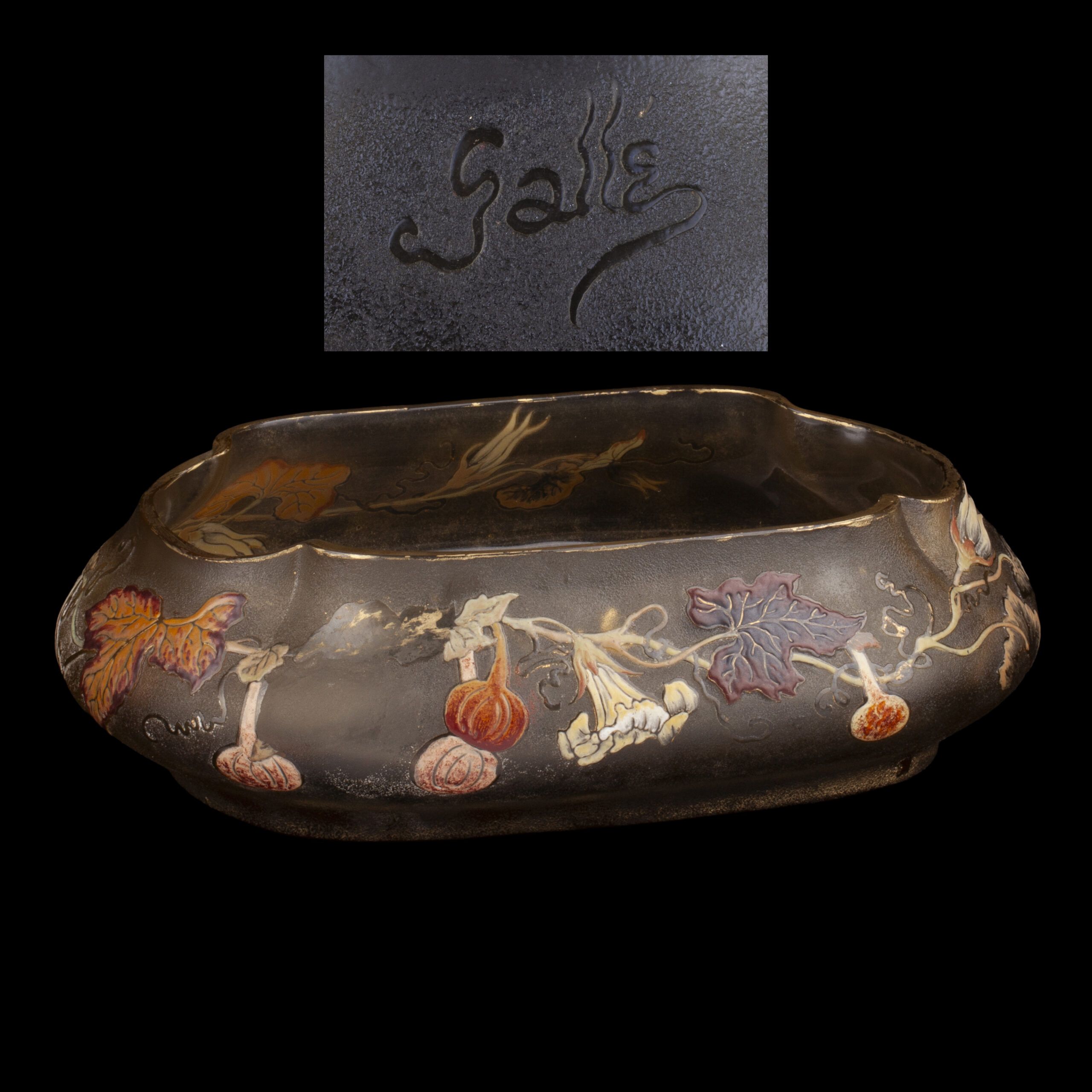 Museum-Quality Émile Gallé Art Nouveau Glass Bowl with Pumpkin Vine Decoration, circa 1900
