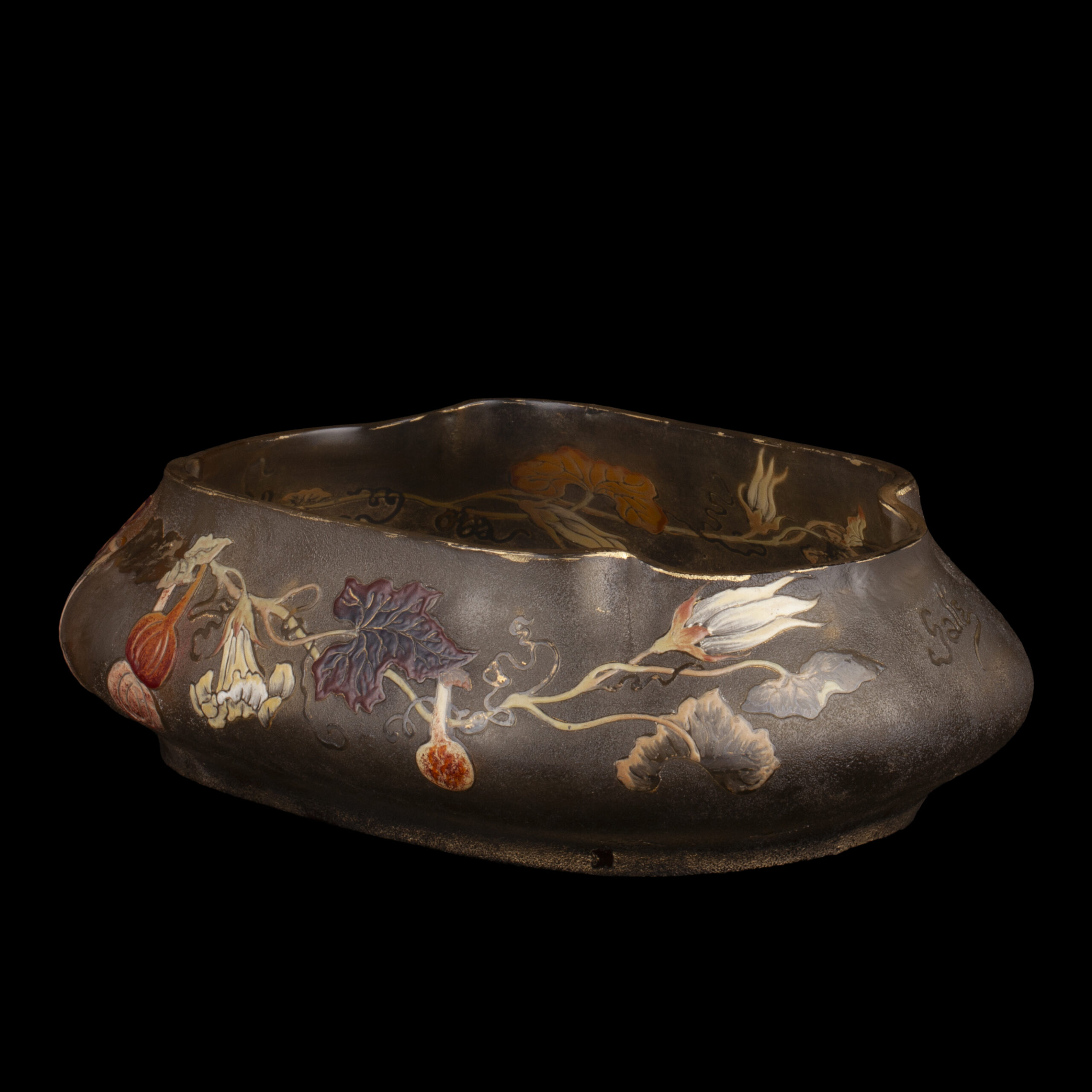 Museum-Quality Émile Gallé Art Nouveau Glass Bowl with Pumpkin Vine Decoration, circa 1900